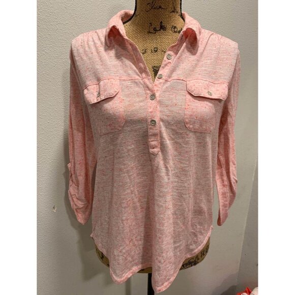 🌸3/$15🌸Sheer Hi-Lo Pink Blouse 3/4 Sleeves Partial Button Up sz M - Picture 3 of 7